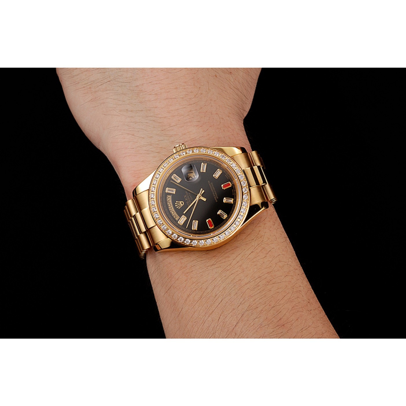 MiroTime Swiss Rolex Day-Date Diamonds And Rubies Black Dial Gold Bracelet 1454101