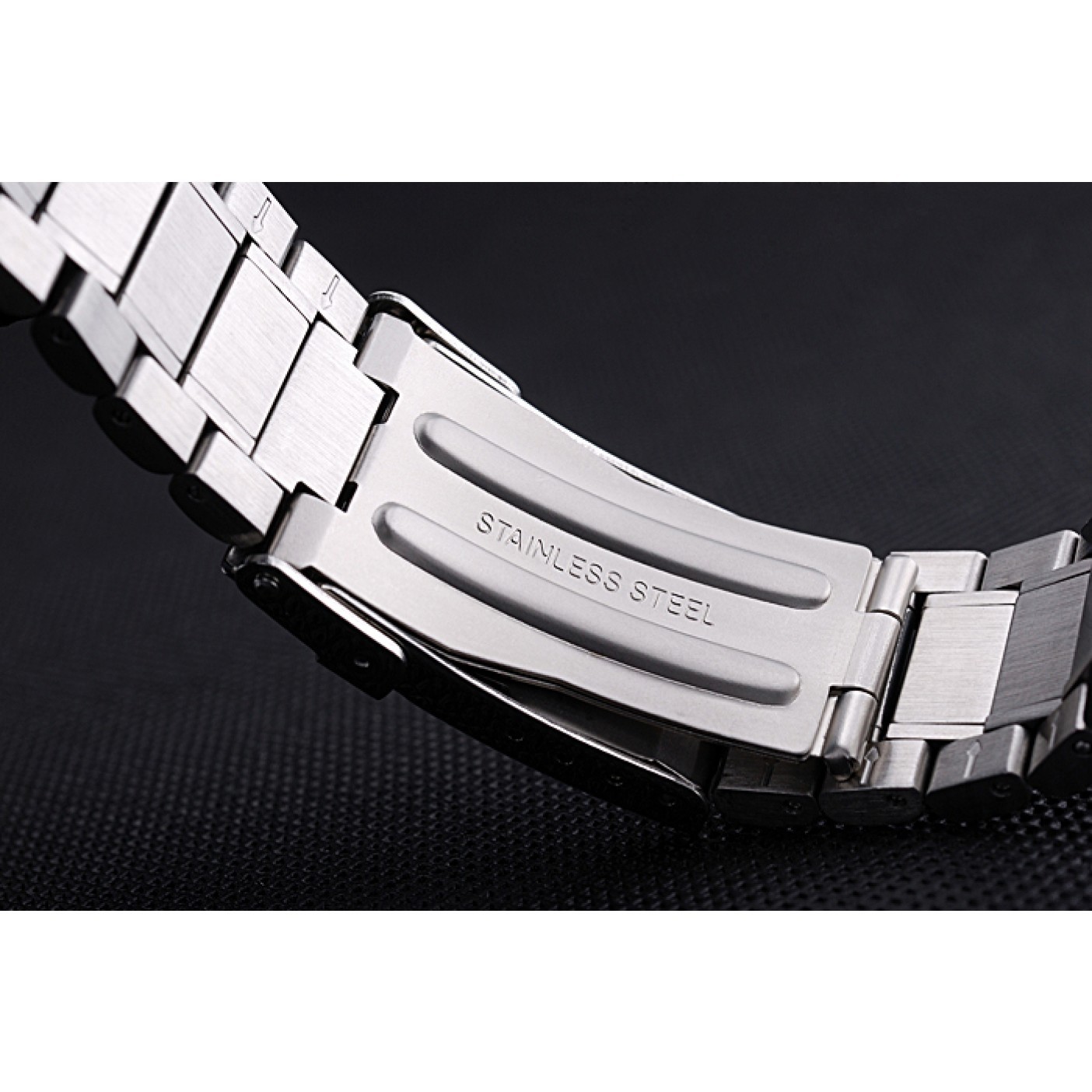 MiroTime Tag Heuer Formula 1 Chronograph Black Dial Black Bezel Two Tone Stainless Steel Band 622412