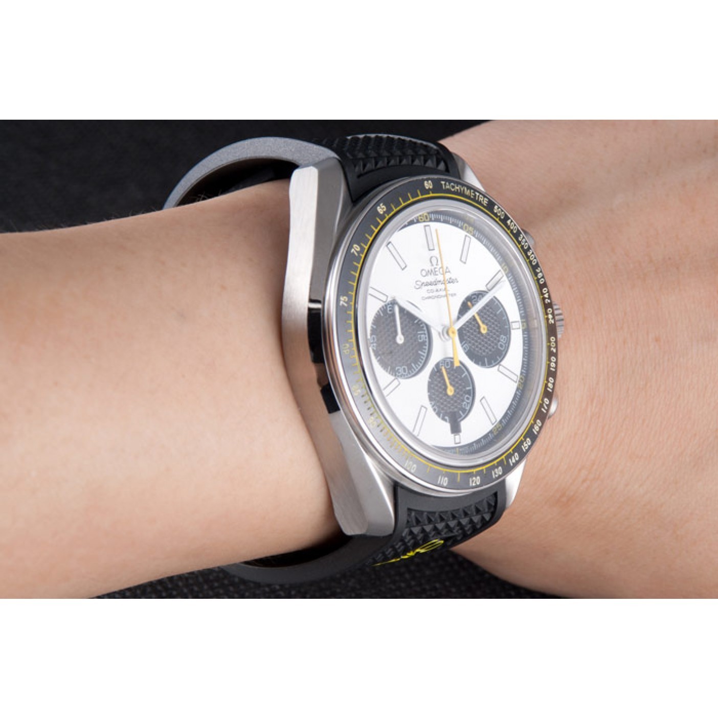 MiroTime Omega Speedmaster Black Rubber Bracelet White Dial 801422