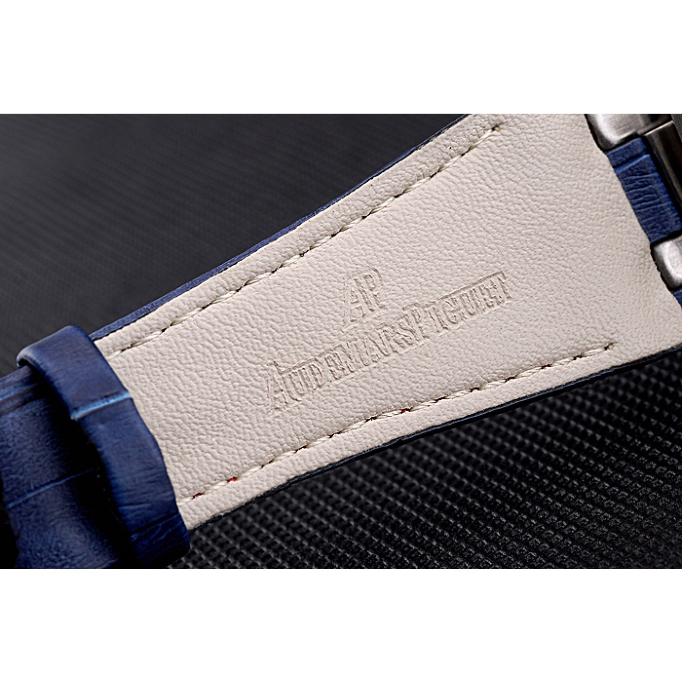 MiroTime Swiss Audemars Piguet Royal Oak Offshore White Dial Stainless Steel Case Blue Leather Strap 622850