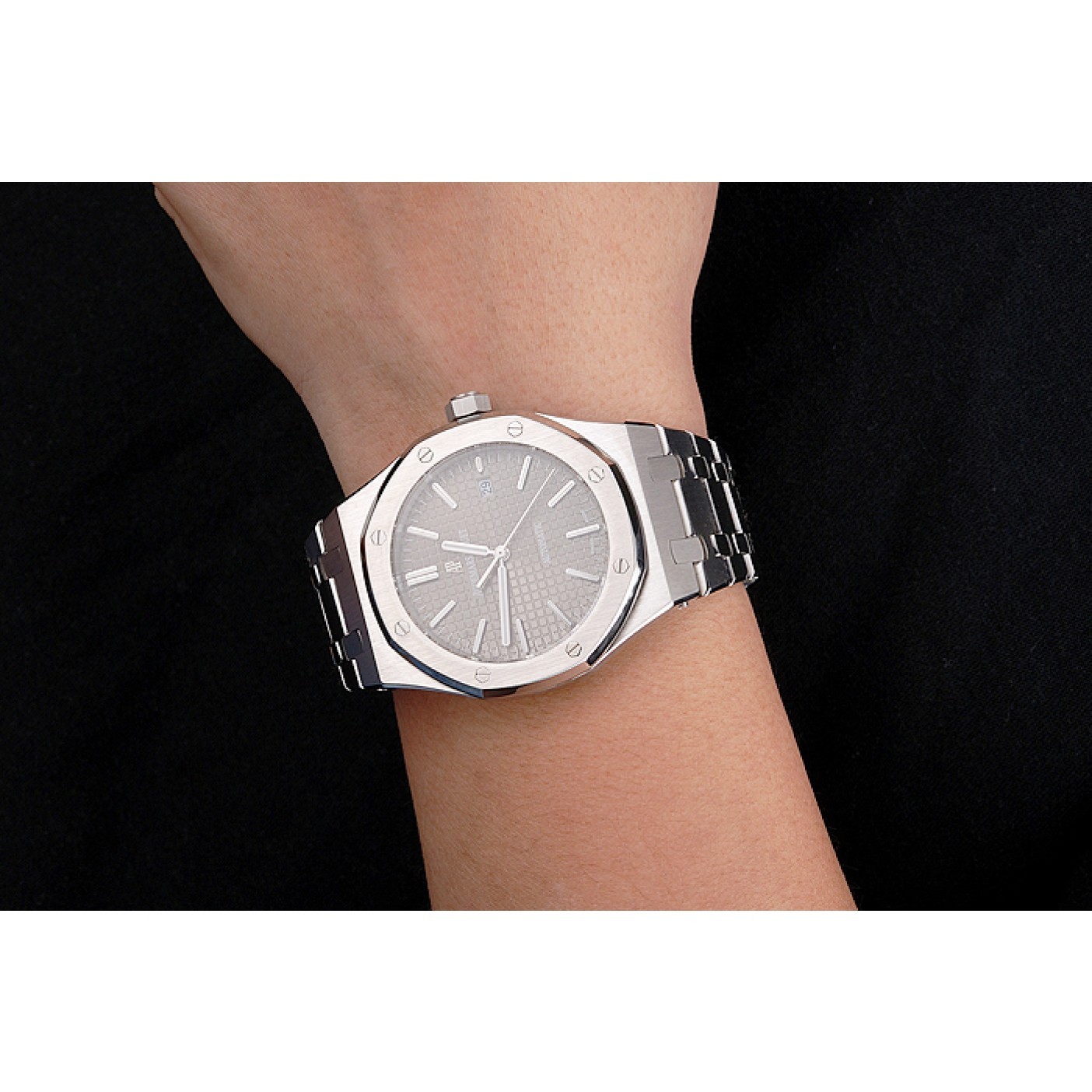 MiroTime Swiss Audemars Piguet Royal Oak Silver Dial Stainless Steel Case And Bracelet