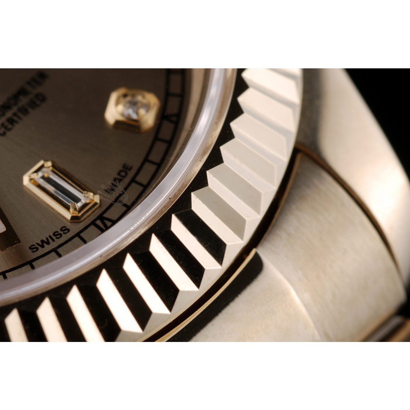 MiroTime Rolex Swiss DayDate Gold Stainless Steel Ribbed Bezel Gold Dial 41997