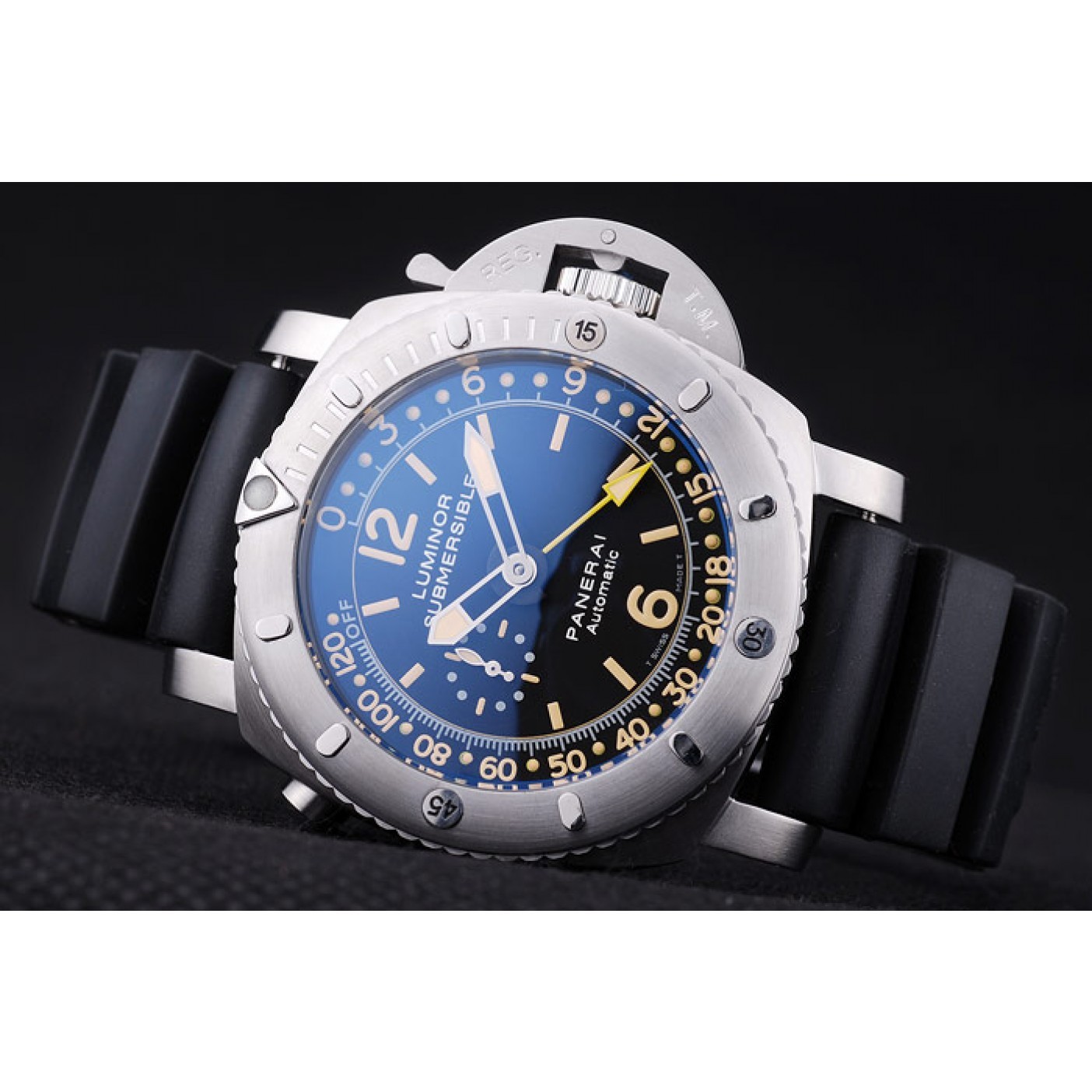 MiroTime Panerai Luminor Submersible Black Dial Black Rubber Bracelet