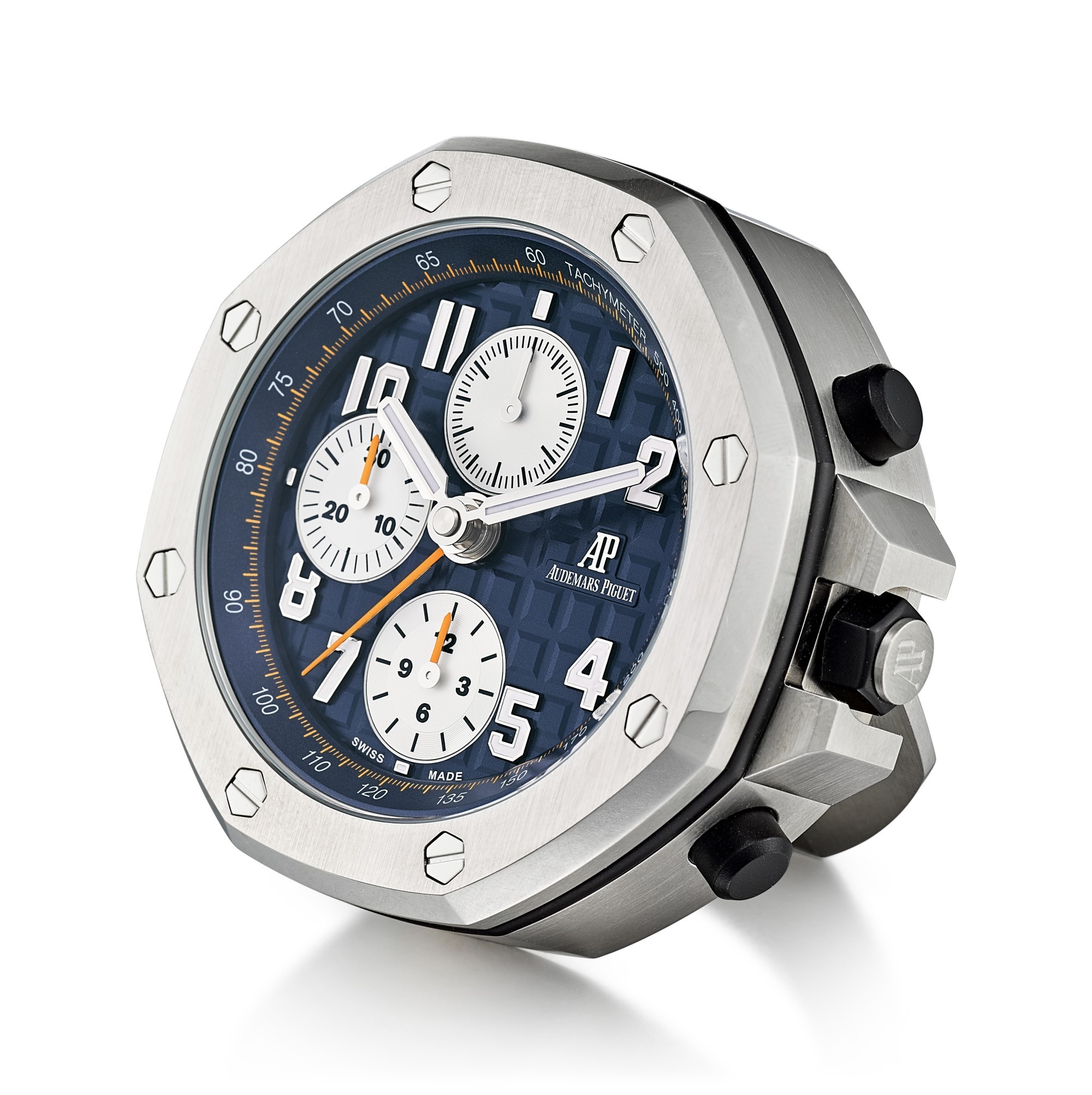 MiroTime AUDEMARS PIGUET | ROYAL OAK OFFSHORE A STAINLESS STEEL ALARM DESK CLOCK WITH WOODEN STAND