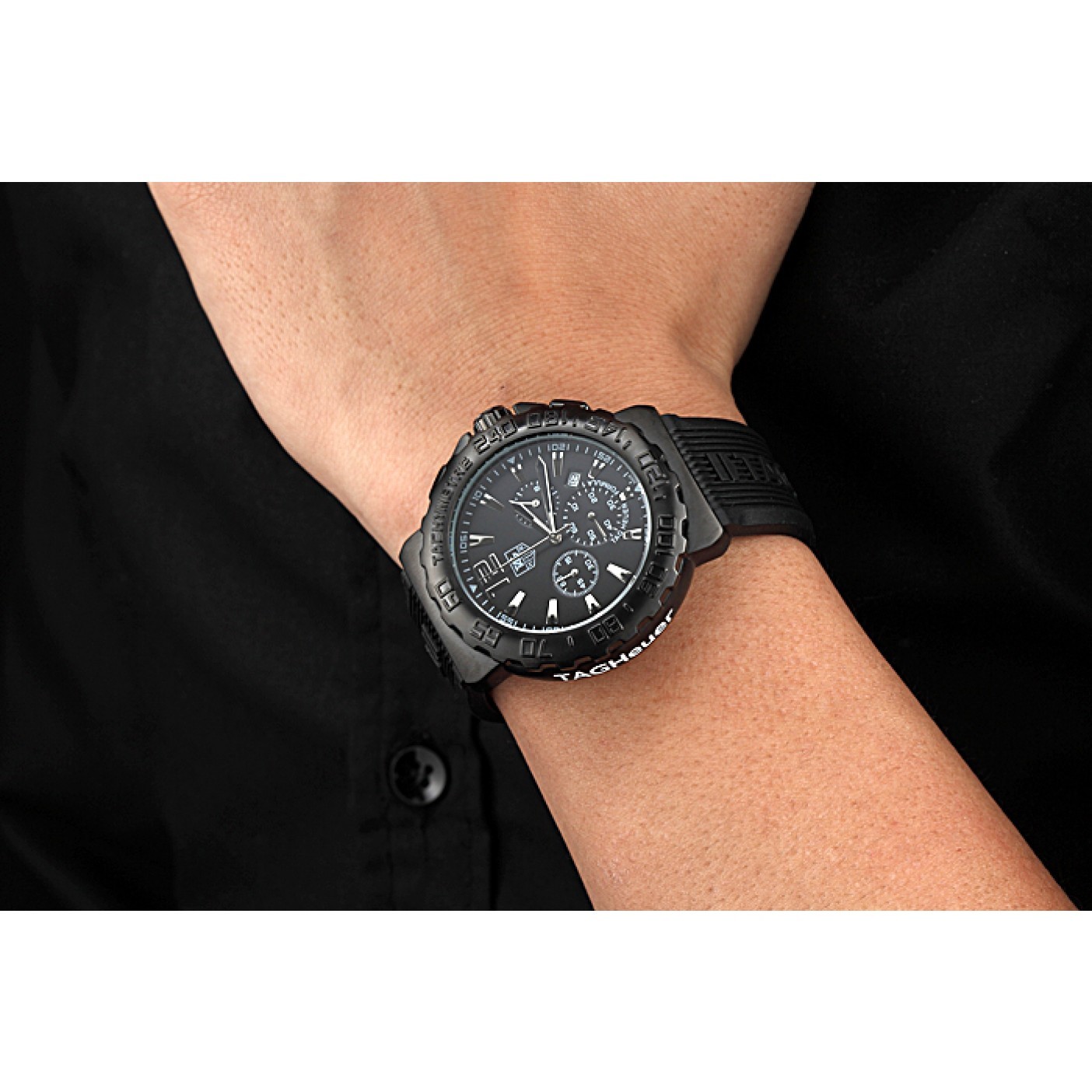 MiroTime Tag Heuer Formula 1 Chronograph Black Dial Black Bezel White Numerals 622409