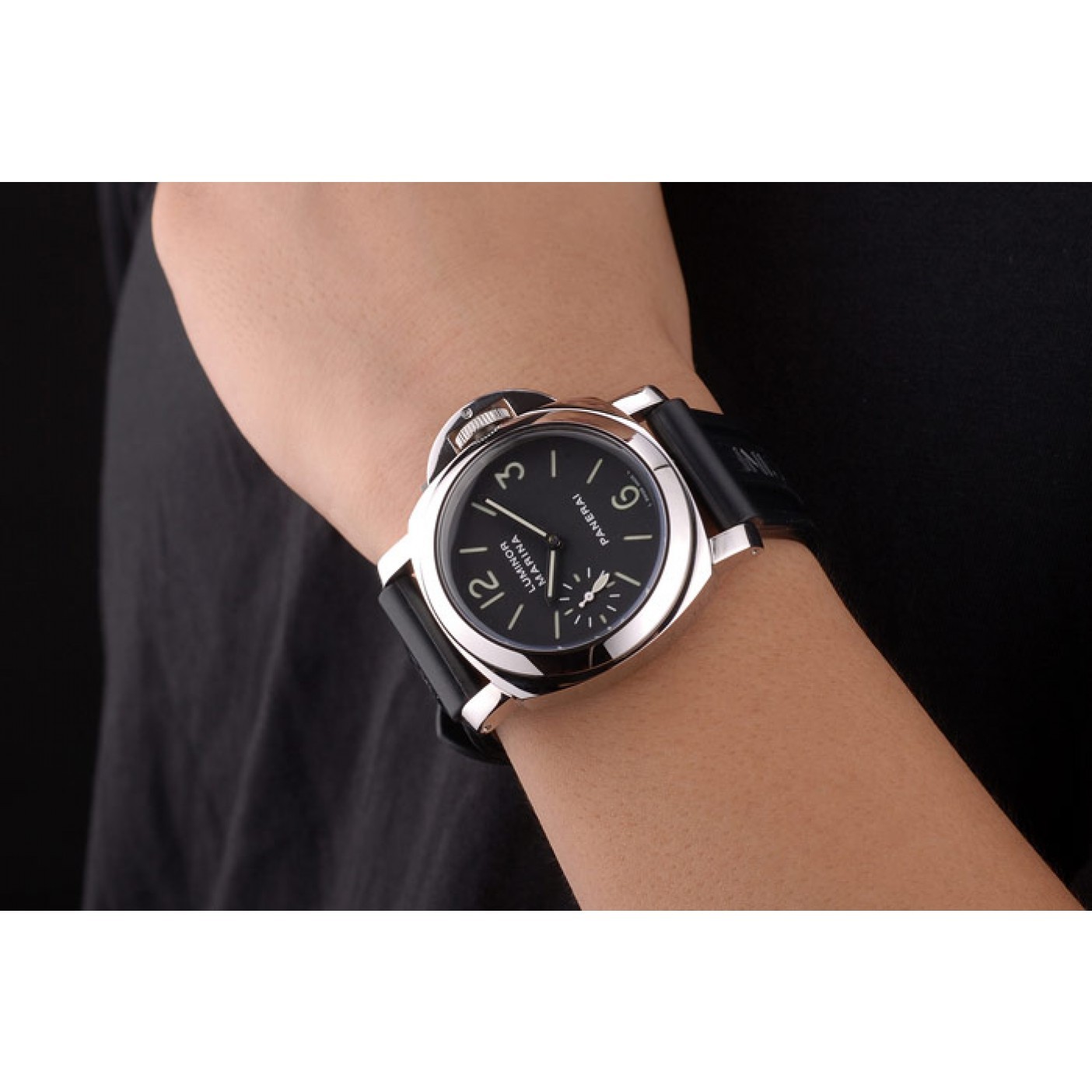 MiroTime Panerai Luminor Black Rubber Bracelet Watch Replica 4566