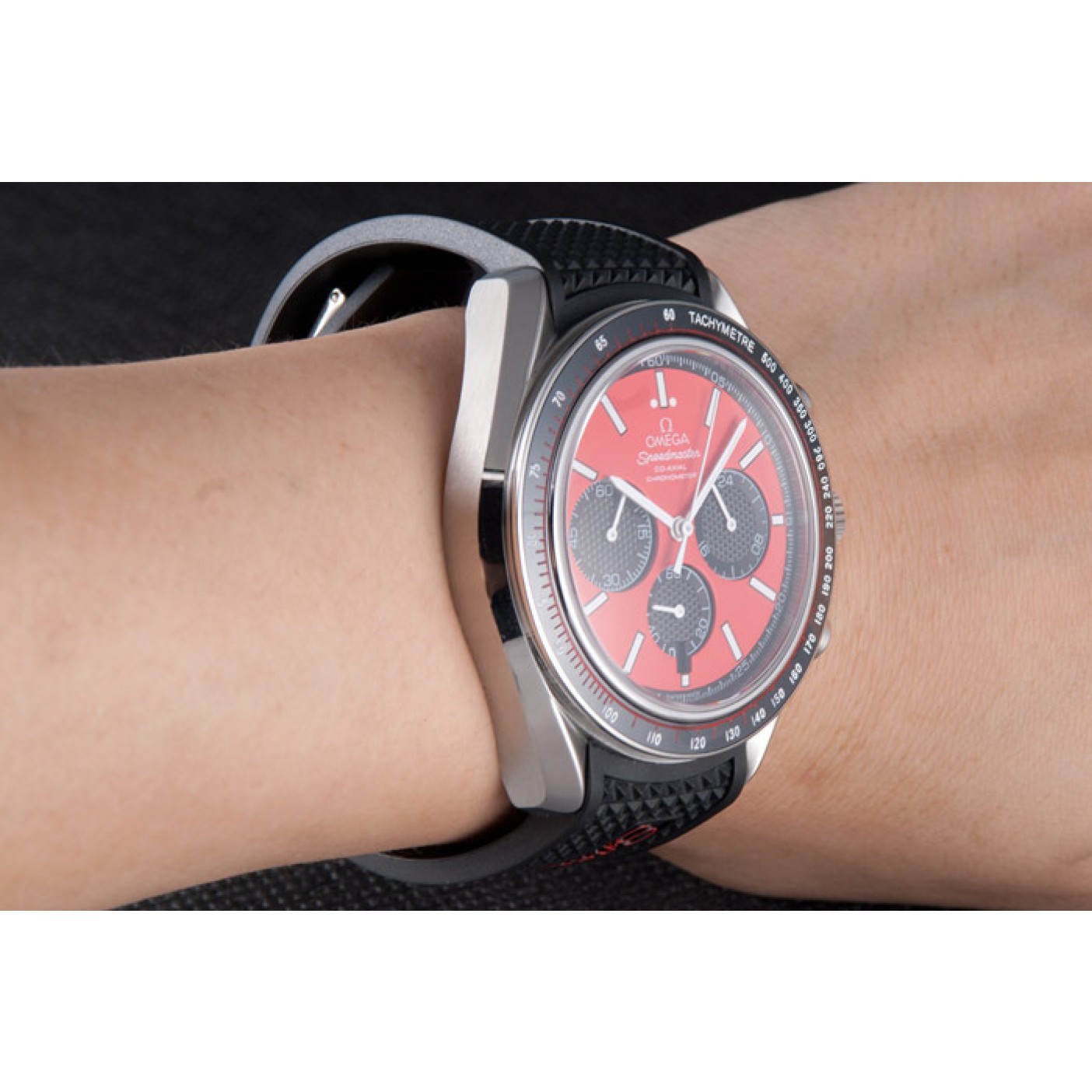 MiroTime Omega Speedmaster Black Rubber Bracelet Red Dial 801421