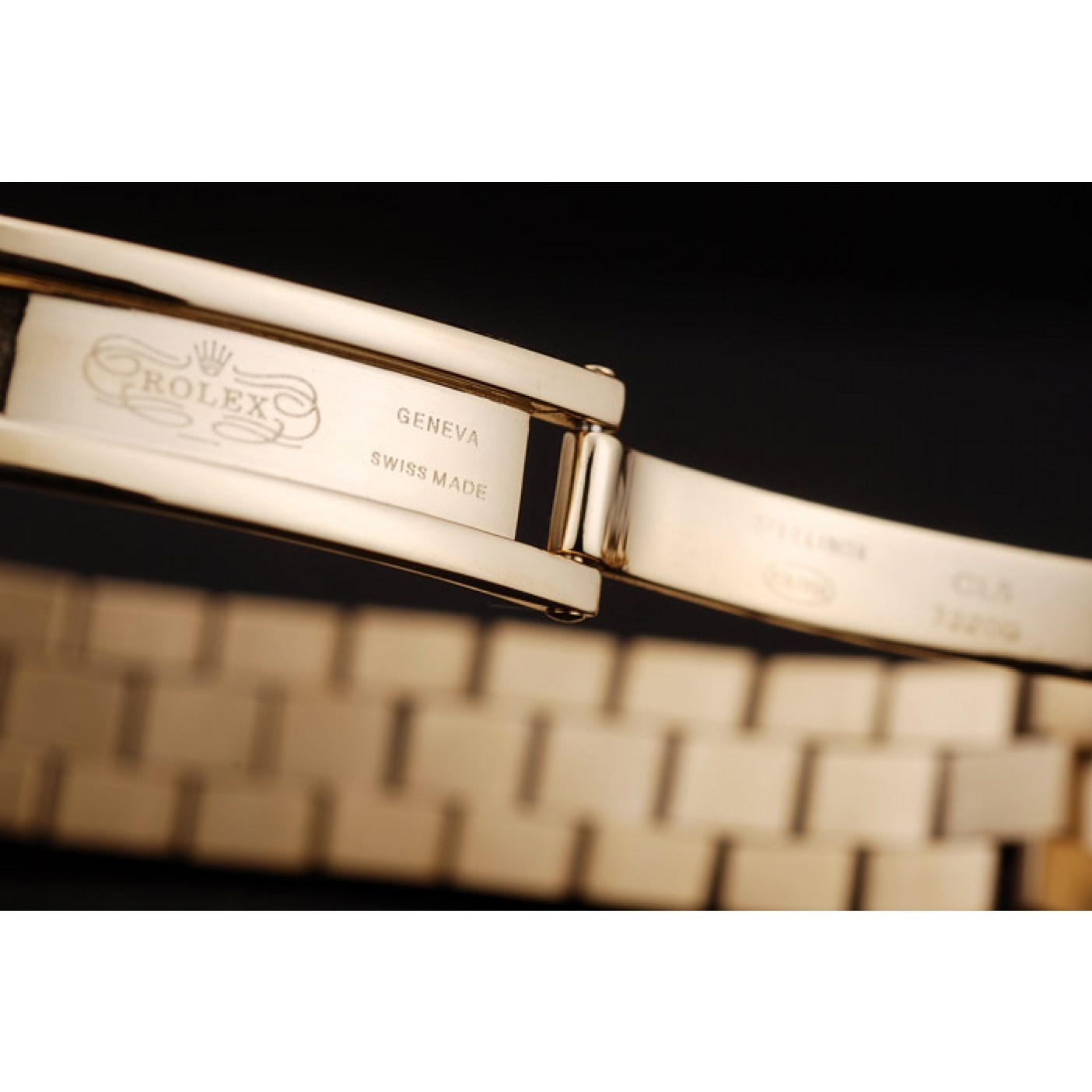 MiroTime Rolex DateJust Ribbed Pattern Gold Bezel Gold Dial