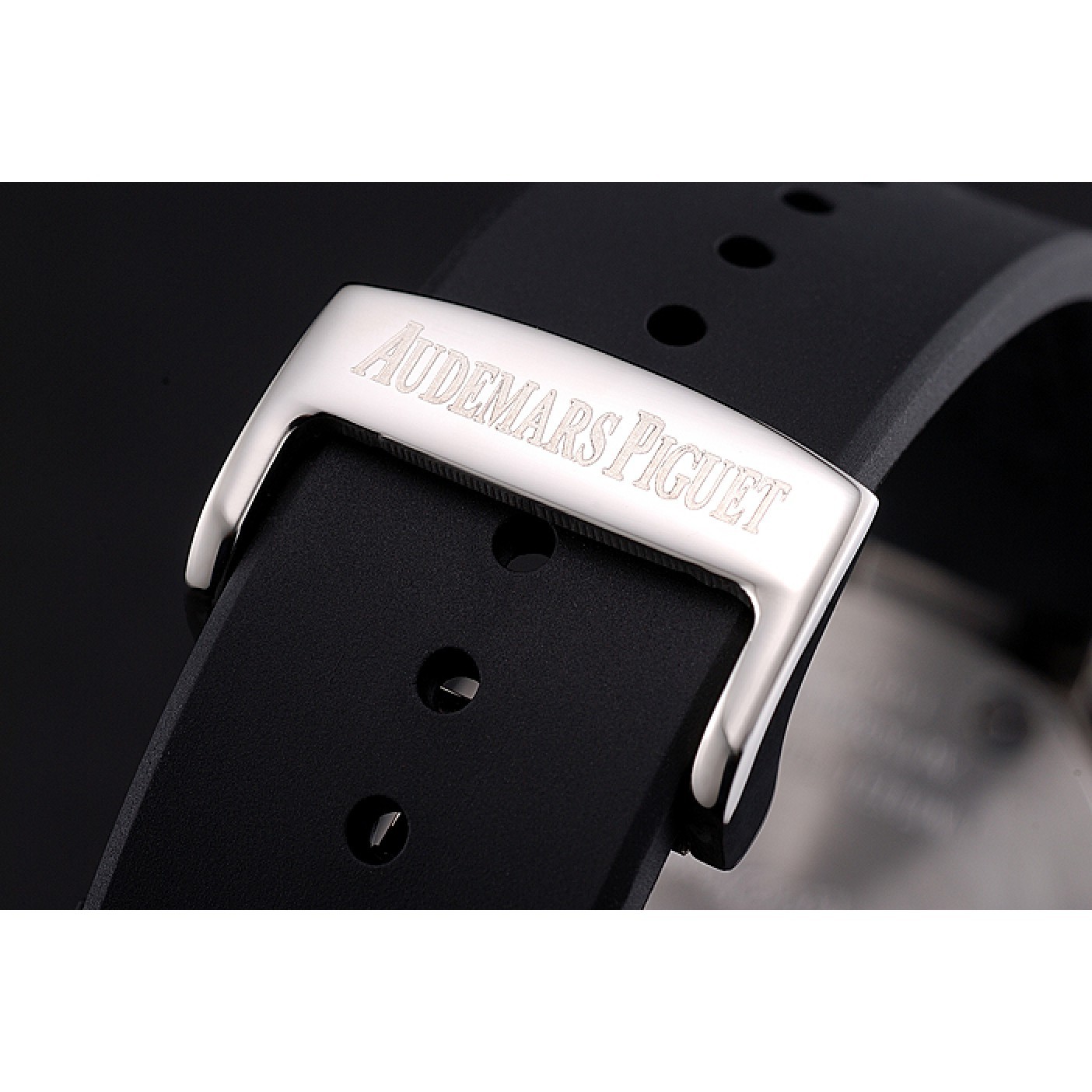 MiroTime Swiss Audemars Piguet Royal Oak Offshore White Dial Stainless Steel Case Black Rubber Strap 622853
