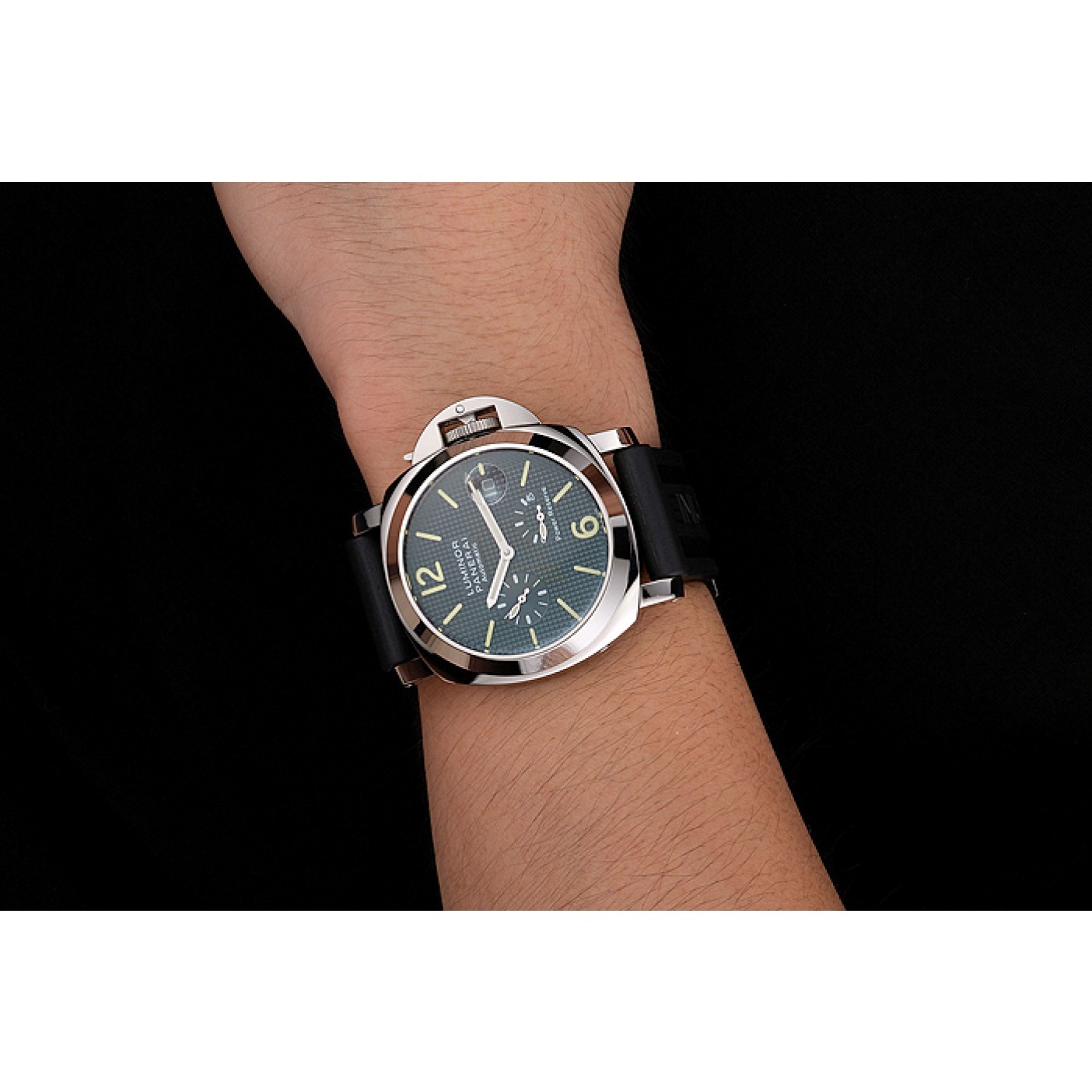 MiroTime Panerai Luminor Power Reserve Black Hobnail Pattern Dial Stainless Stel Case Black Rubber Strap
