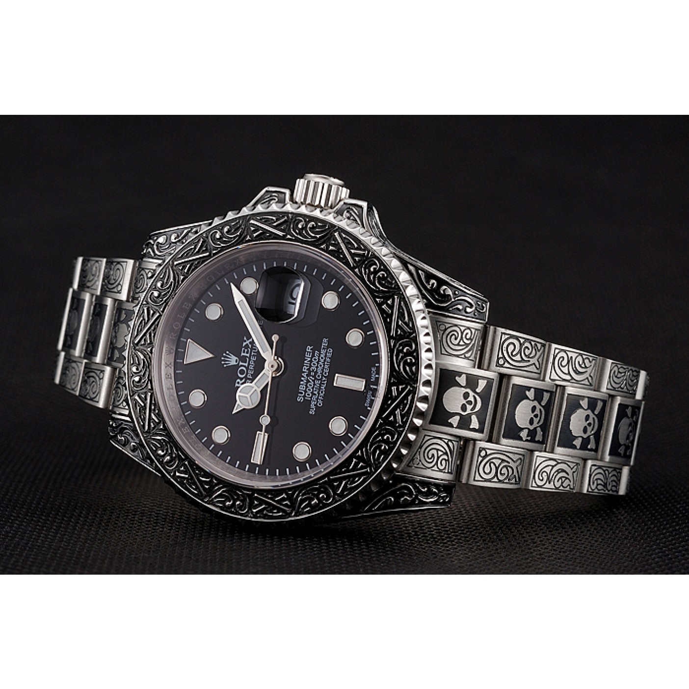 MiroTime Swiss Rolex Submariner Skull Limited Edition Black Dial Vintage Case And Bracelet 1454090
