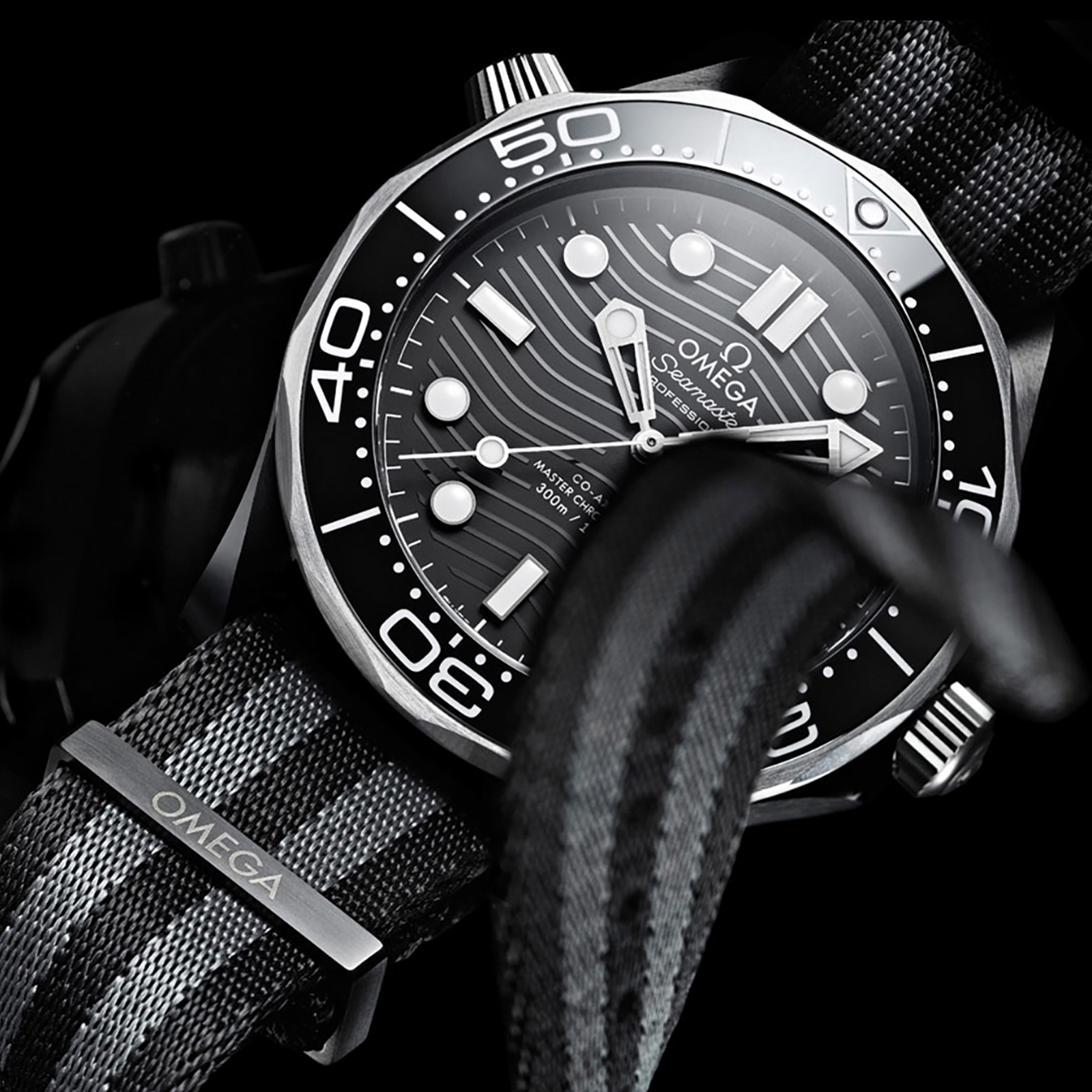 MiroTime Swiss Omega Seamaster Diver 300m Co-Axial 43.5mm Mens Watch O21092442001002