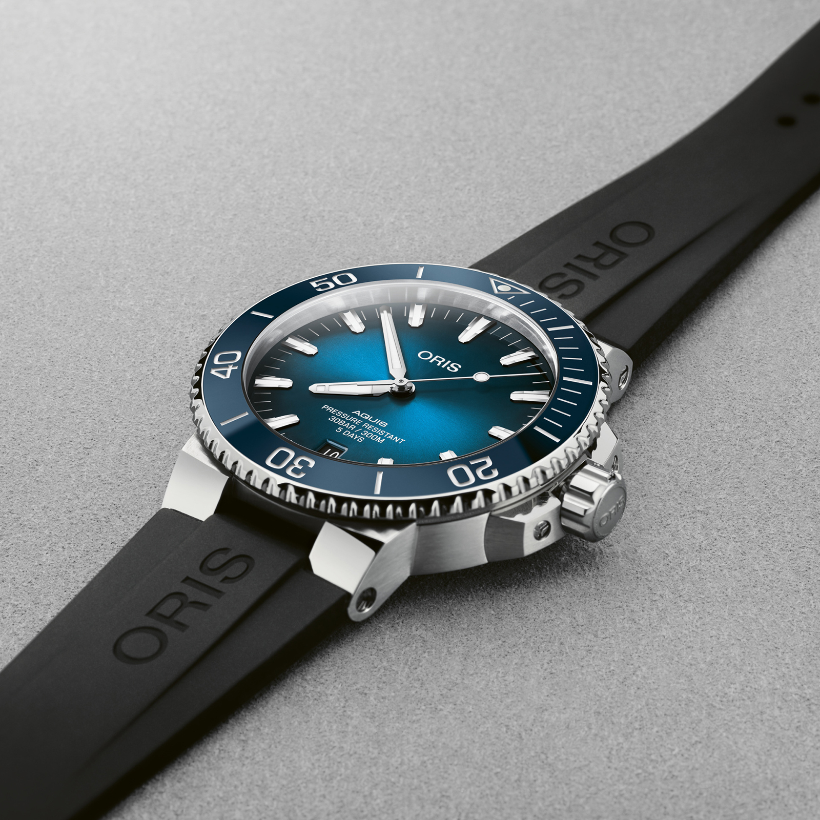 MiroTime Swiss Oris Aquis Date Calibre 400 43.5mm Mens Watch 01 400 7763 4135-07 4 24 74EB