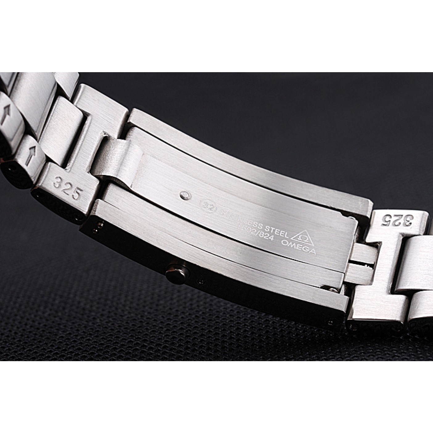 MiroTime Omega Seamaster Planet Ocean 600M SKYFALL Limited Edition 622388