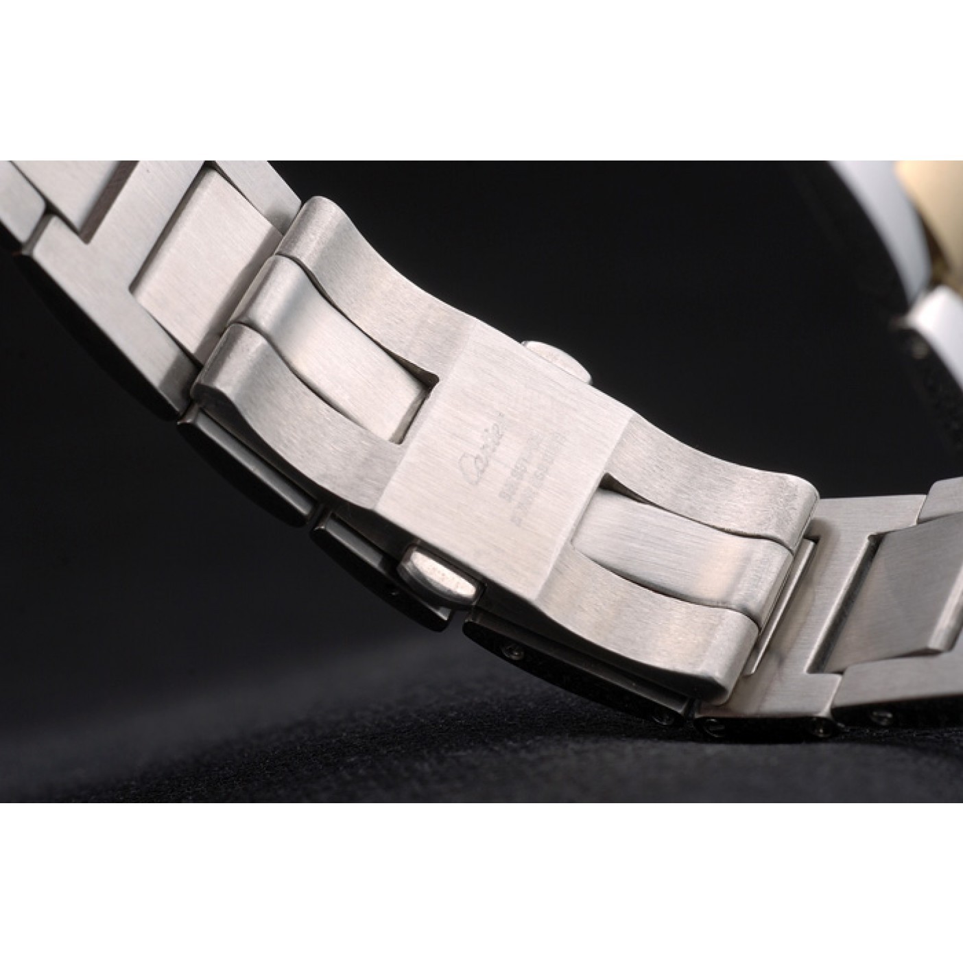 MiroTime Cartier Ballon Bleu 42mm White Dial Stainless Steel Case Two Tone Gold Bracelet